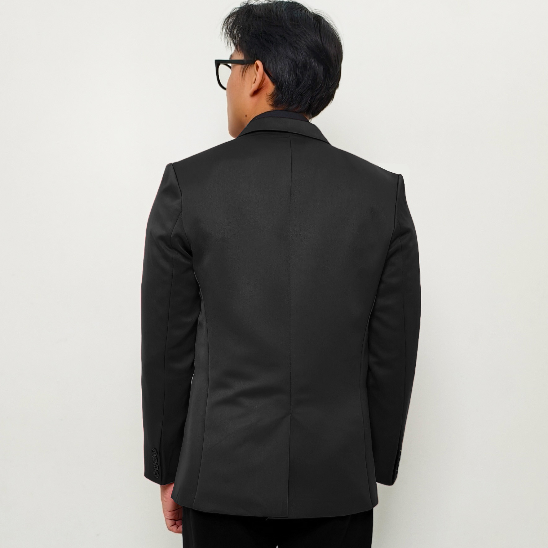 Moderaizen Hitam 4