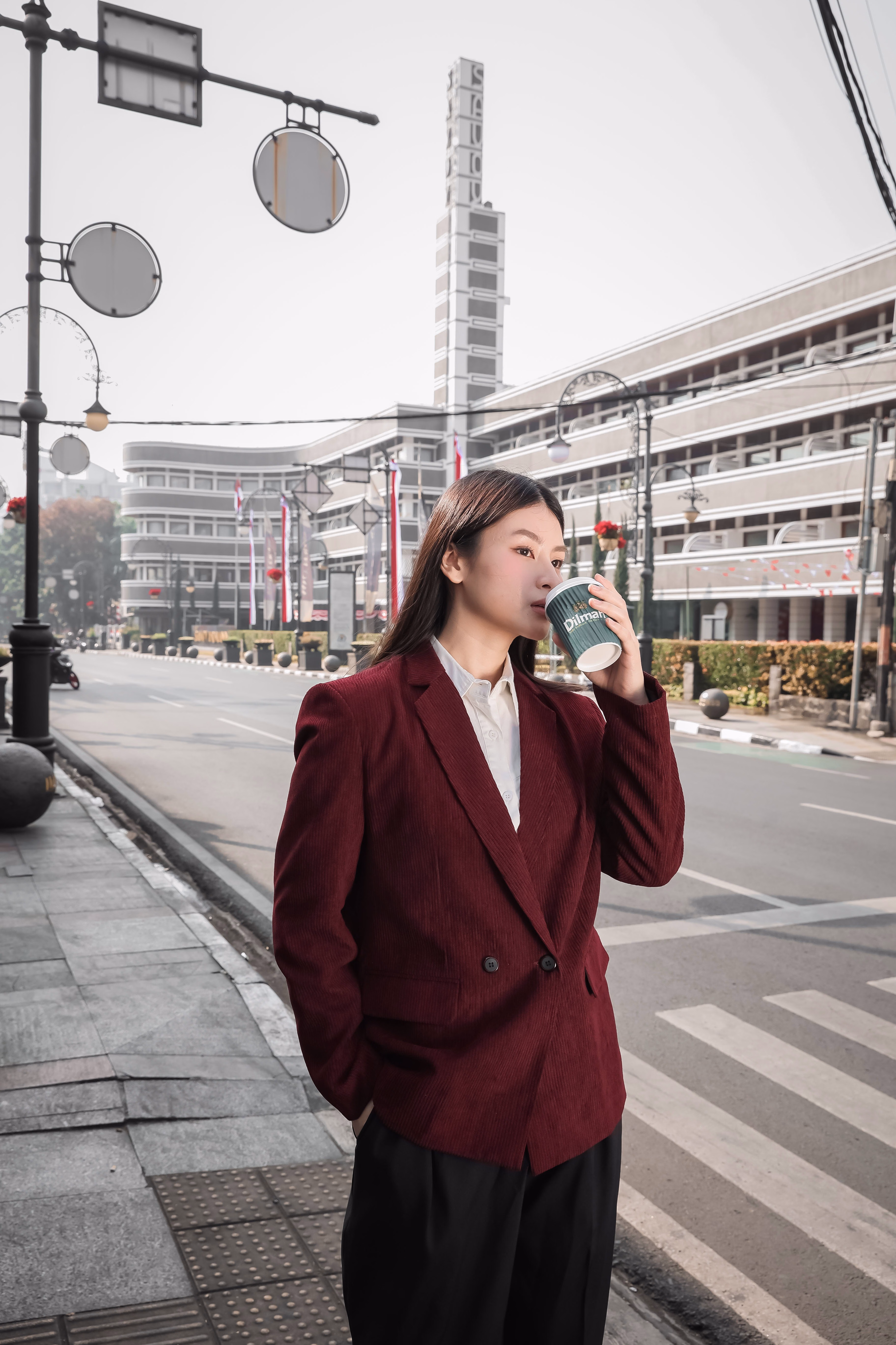Blazer Pria/wanita Kasual Cozy Maroon Corduroy unisex double breasted preview